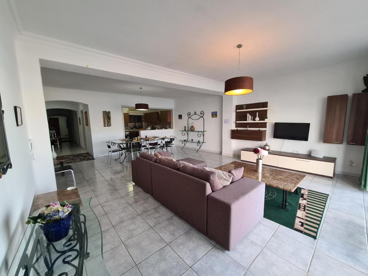 Spacious Seafront Apt Next To Sliema-Valeta Ferry ภายนอก รูปภาพ
