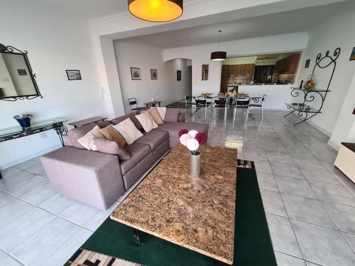 Spacious Seafront Apt Next To Sliema-Valeta Ferry ภายนอก รูปภาพ